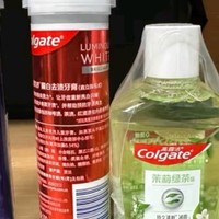 创作好物之高露洁（Colgate）牙膏耀白去渍进口直立按压式牙膏