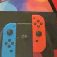 任天堂Switch OLED日版红蓝64GB：掌中宇宙，游戏无界 