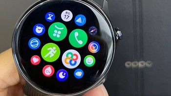 OPPO Watch X 星夜飞行|氟橡胶表带：智能领跑 健康随行