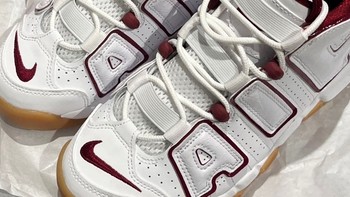 🏀 Nike Air More Uptempo儿童篮球鞋，白红配色超吸睛