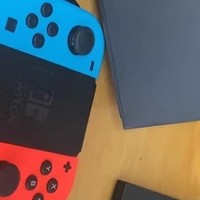 【自营】Nintendo/任天堂 新款便携式游戏机Switch单机标配红蓝