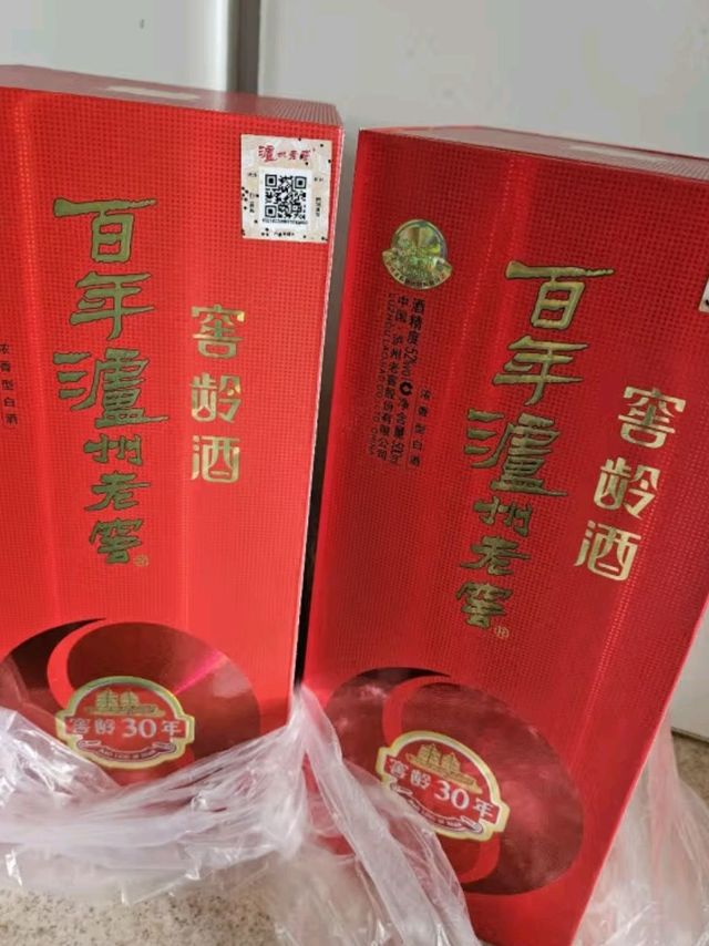 泸州老窖·窖龄30年：岁月佳酿，尊贵礼赠🥂