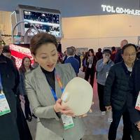 CES 2025大展盛况空前，科技界大咖共襄盛举，新技术璀璨夺目