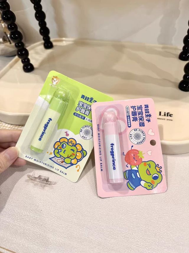 小孩子的唇膏都让大人给“抢”走了