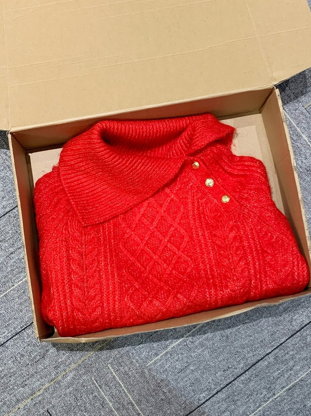 新年新衣发财红！Teenie Weenie小熊毛衣 ✨