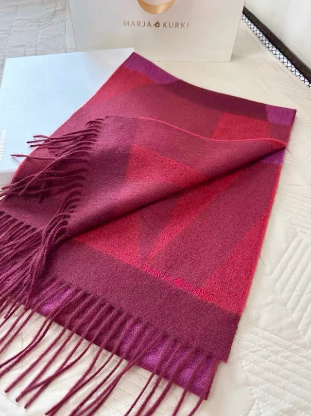 新春红围巾〡MARJA KURKI 山羊绒围巾礼盒