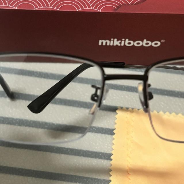 mikibobo 老花镜真实测评：给老爸的贴心之选