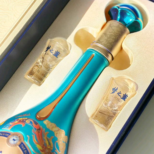 YANGHE洋河梦之蓝金蛇旺运蛇年生肖酒52度550ml 单瓶装绵柔浓香型白酒