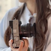 索尼（SONY）FE 40mm F2.5 G 全画幅定焦G镜头 (SEL40F25G)看图片