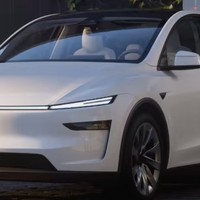 特斯拉焕新版 Model Y：令人心动的升级体验