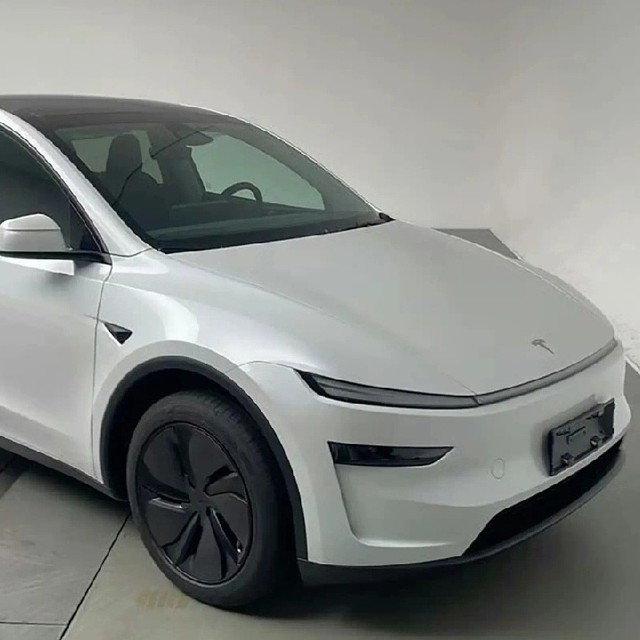 Model Y预售开启：值得期待的智能电动SUV
