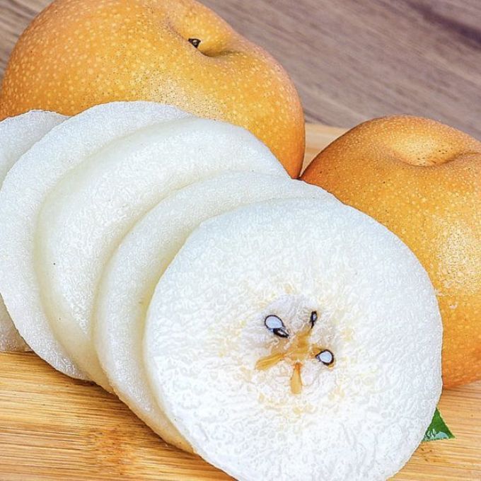 秋月梨清甜多汁一口倾心年货必备