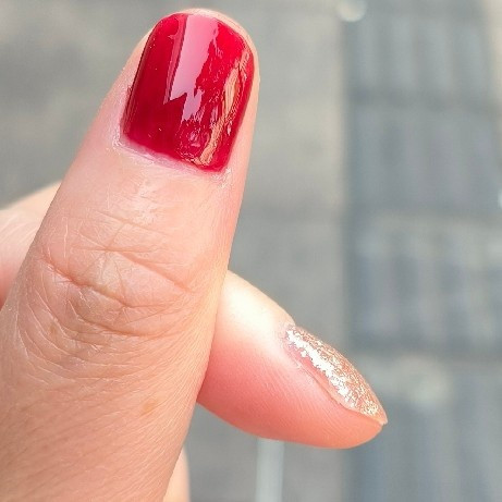 新年需要干点啥？红红火火金灿灿美甲来一波！