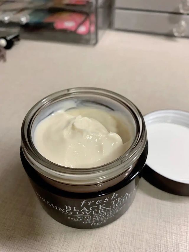 Fresh馥蕾诗红茶面膜：夜间滋养，清晨焕采的秘密武器