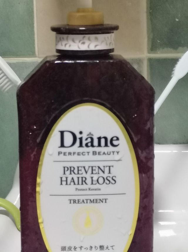 这护发素用了，顺滑得苍蝇都站不稳