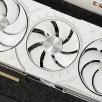 GeForce RTX 5090 D显卡天梯榜首测：软硬技术齐发力，俯首踏雪至山巅