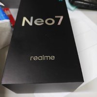 真我realme Neo7：性能颜值双在线，中端市场新宠儿