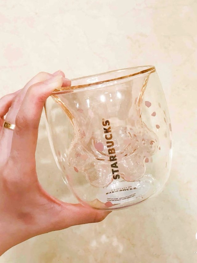 那些年高价抢到的星巴克猫爪杯现在怎么样了