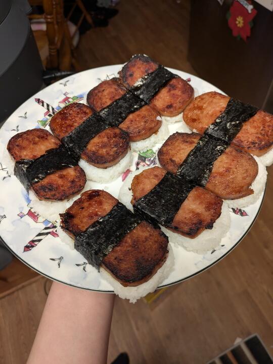 I tried making Musubi for the first time. I think it may have turned out better if I let the spam ma