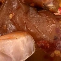 佳节胖三斤，从闻春礼食业的爆胶猪蹄开始🍖

