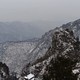 雪域山峦间的旅行和静心观光