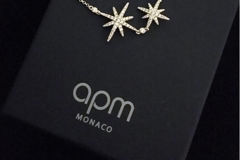 2025年情人节、女神节女生项链、颈链怎么选？（APMMonaco品牌高人气颈链推荐之一）