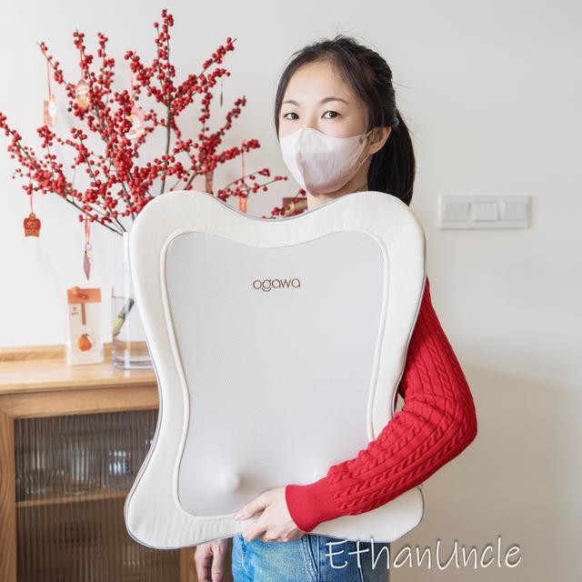 一台被全家抢着用的按摩仪，让我明白中年人的快乐有多简单