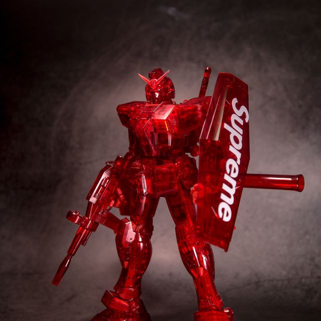 迄今为止万代最好的换色产品！Supreme×Bandai MG元祖3.0