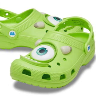 Crocs x Monsters Inc联名Classic Clog洞洞鞋2月18日发售！