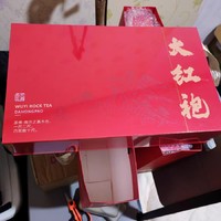 元宵佳节，品茗传情——探寻大红袍礼盒的独到韵味🍵