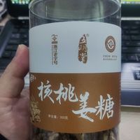 同事带回的核桃姜糖，味道不错