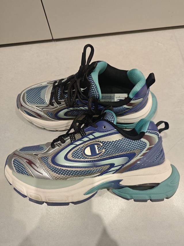 男女通用，Champion复古跑鞋实测